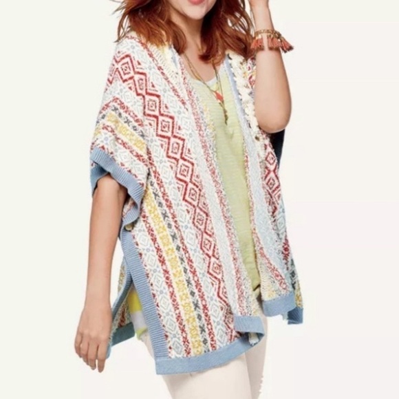 CAbi Sweaters - CABI Siesta Poncho Striped Textured Knit Fringe Boho Medium/Large Artsy Cotton